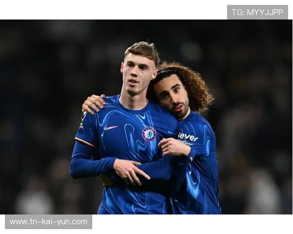 切尔西帕尔默任意球制造致命机会